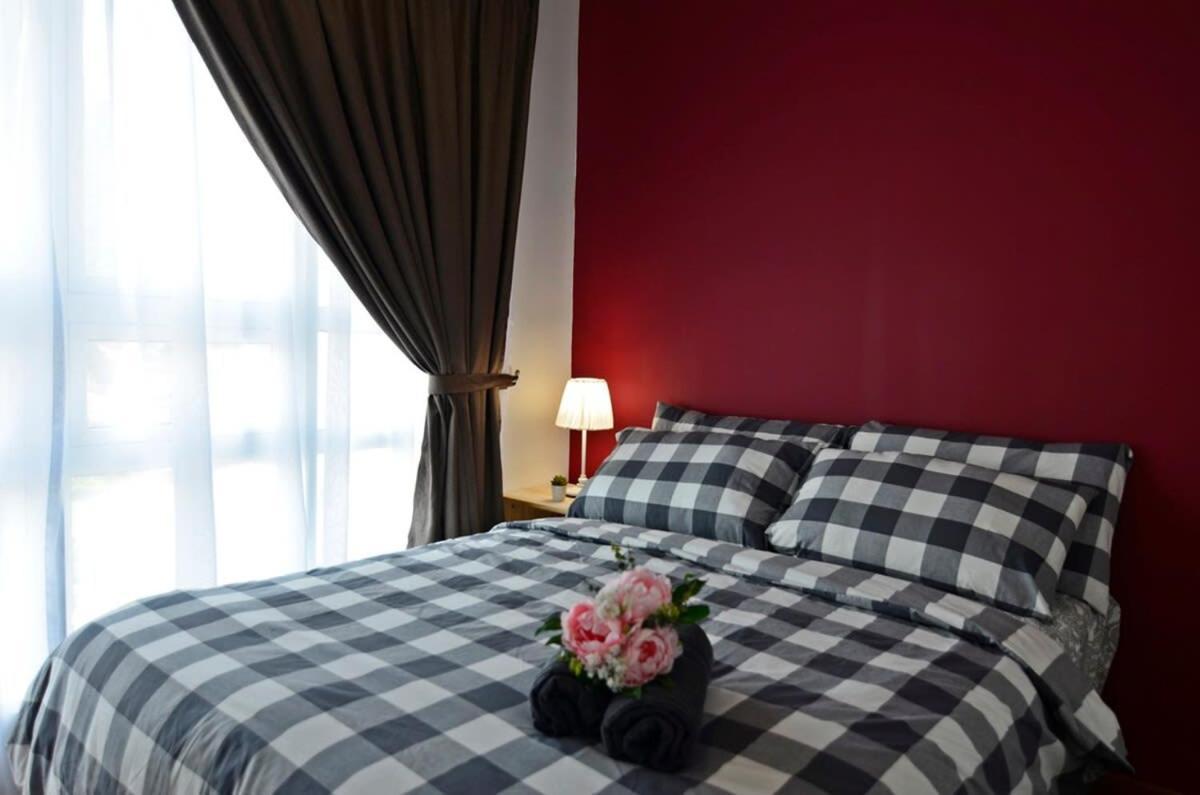 Cozy 2br Tritower Near Jb Ciq Jbcc & Capri * Johor Bahru