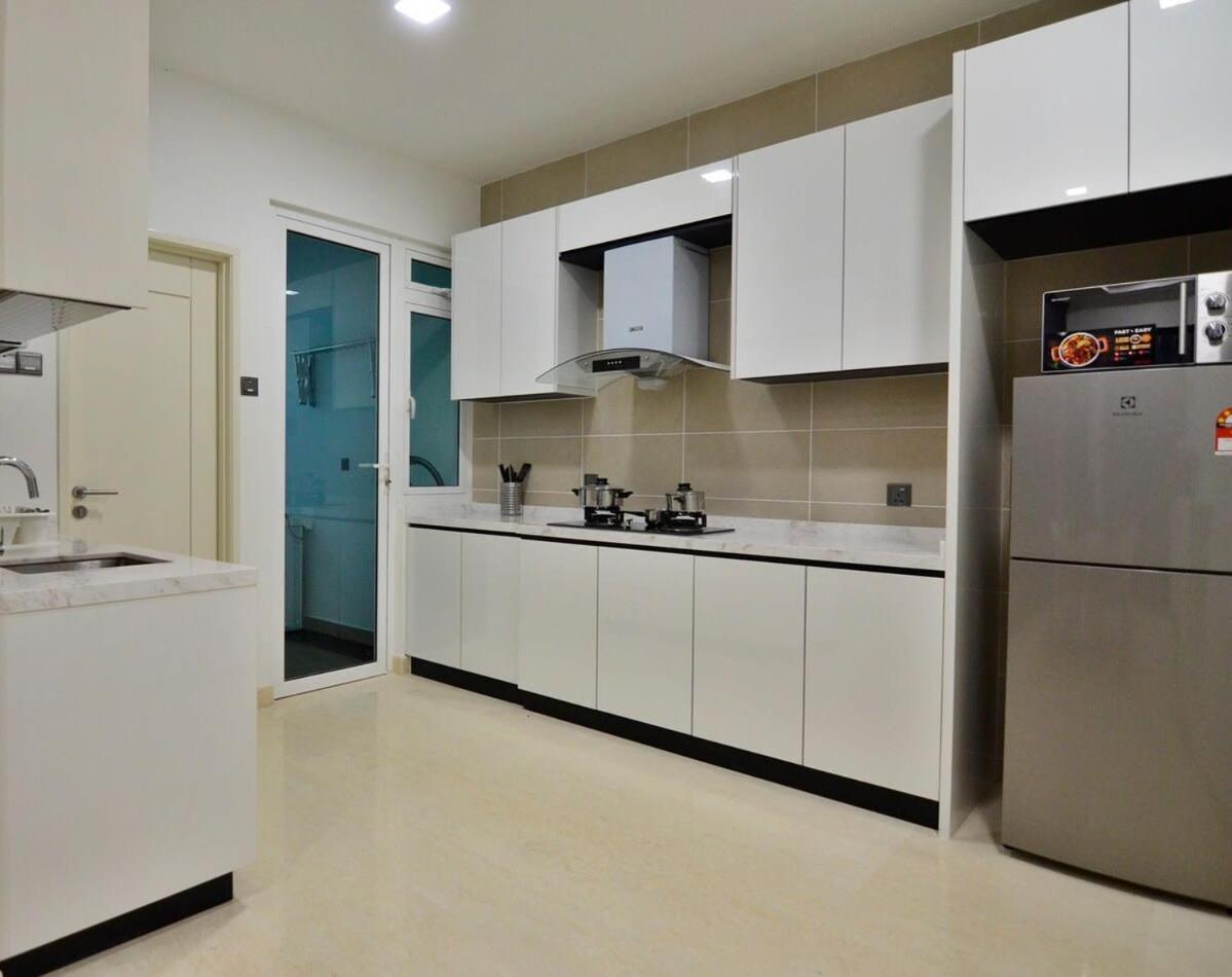 Pangsapuri Cozy 2br Tritower Near Jb Ciq Jbcc & Capri *